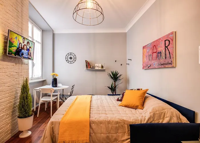 Capo Le Case Home 9